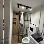 Kamienica Zolnierska 2 Mieszkania Numer 4 I 5 *