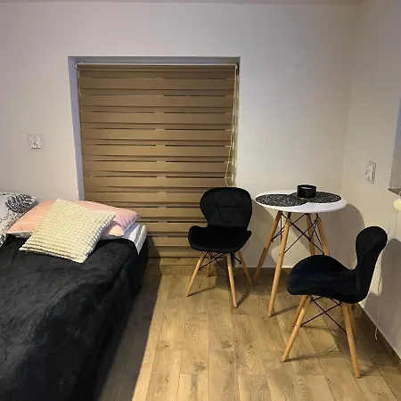 Apartment Kamienica Zolnierska 2 Mieszkania Numer 4 I 5 *