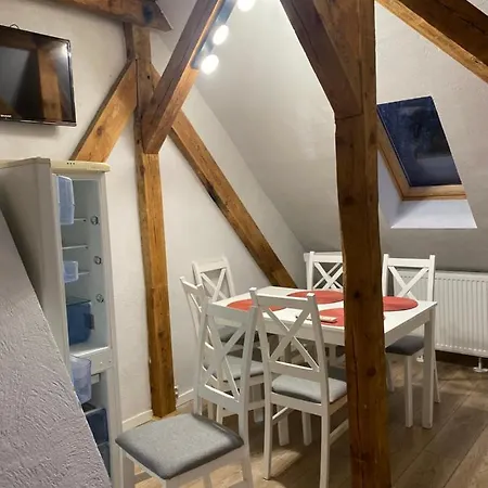 Kamienica Zolnierska 2 Mieszkania Numer 4 I 5 奥尔什丁