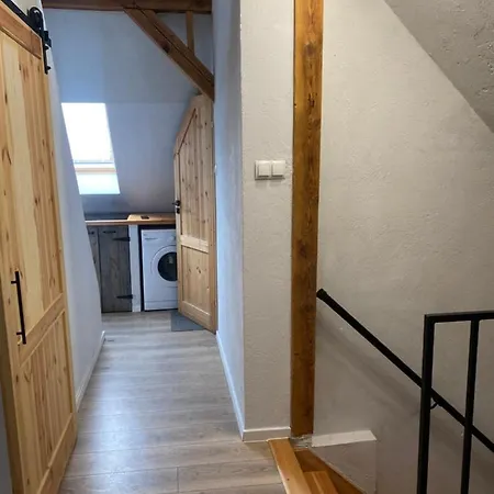 Kamienica Zolnierska 2 Mieszkania Numer 4 I 5 דירה *